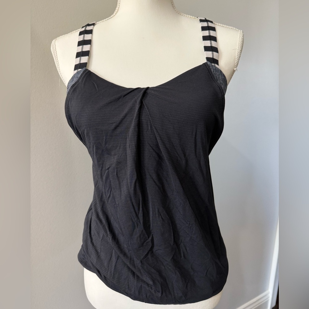 Lululemon Black Striped-Trim Women's Tank Top w/built in padded bra